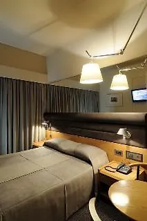 Maniatis Hotel